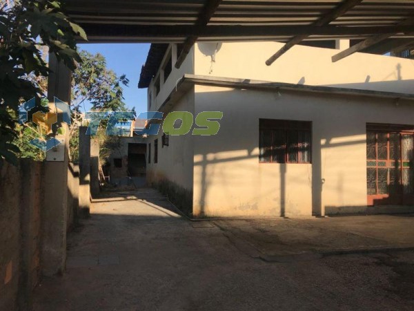 Casa à venda por R$ 480.000,00 Foto 3