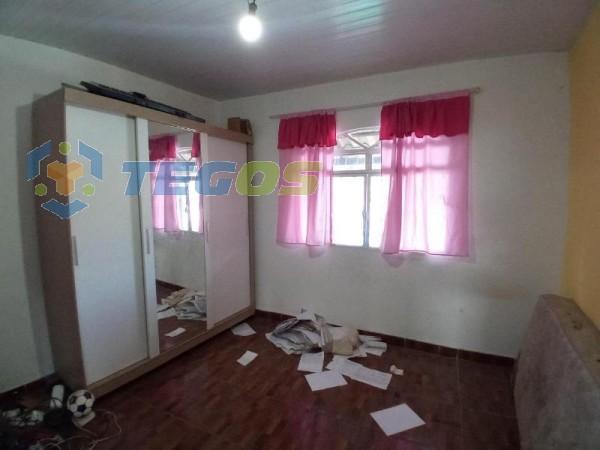 Casa e loja em ótimo ponto comercial por R$ 300.000,00 Foto 8