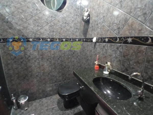 Casa com 03 dormitórios à venda por R$ 450.000,00 no Veneza locação R$2.048,40 Foto 10