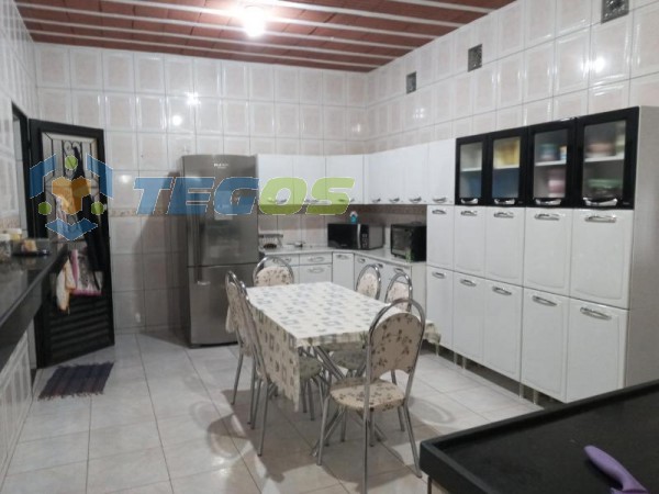 Casa com 03 dormitórios à venda por R$ 450.000,00 no Veneza locação R$2.048,40 Foto 13