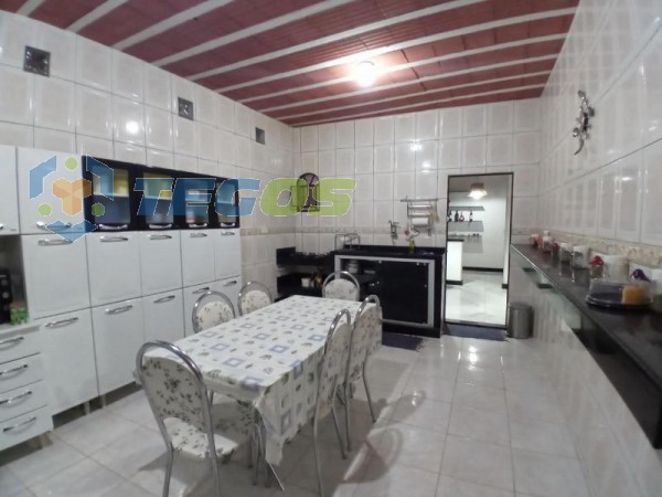 Casa com 03 dormitórios à venda por R$ 450.000,00 no Veneza locação R$2.048,40 Foto 1