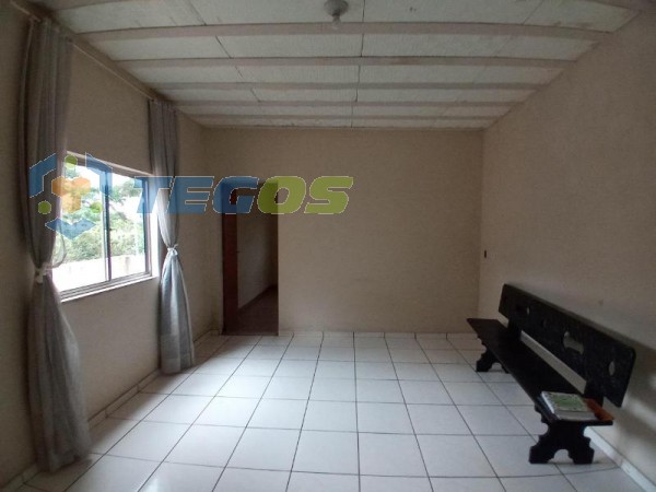 Casa à venda por R$ 220.000,00 Foto 3