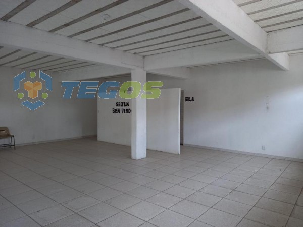 Loja de 360m² para locação por R$ 865,90 Foto 2