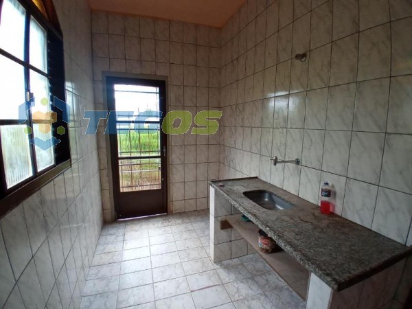 Casa em dois lotes com 745 m² à venda por R$ 230.000,00 Foto 10