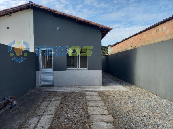 Casa à venda com 02 dormitórios por R$ 120.000,00 Foto 1