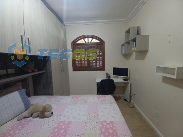 Casa com piscina e 03 dormitórios à venda por R$ 750.000,00 no Veneza Foto 20