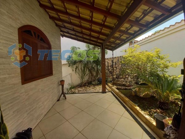 Casa com piscina e 03 dormitórios à venda por R$ 750.000,00 no Veneza Foto 25