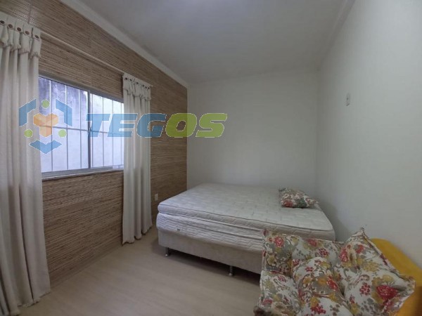 02 Casas em lote de 500m² à venda por R$ 210.000,00 Foto 18