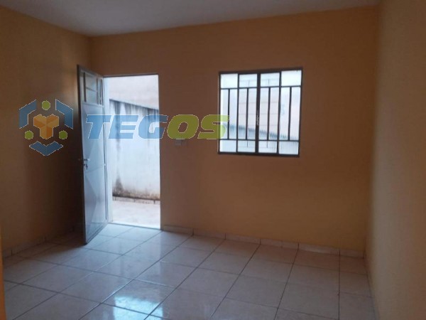 Apartamento de 02 dormitórios no bairro Belvedere,com área, sala cozinha e banheiro Foto 8