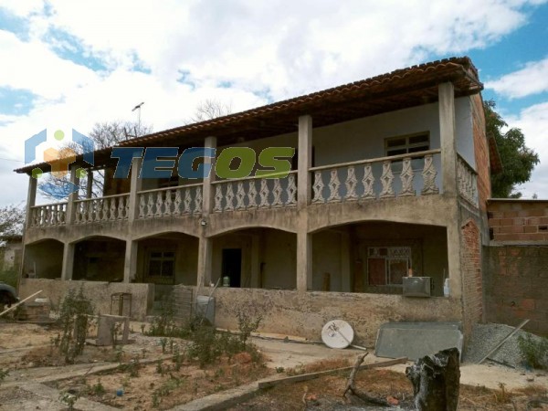 Casa em acabamento, 4 lotes. Perfeito para sitio ou casa em campo. Foto 1