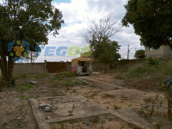 Casa em acabamento, 4 lotes. Perfeito para sitio ou casa em campo. Foto 4