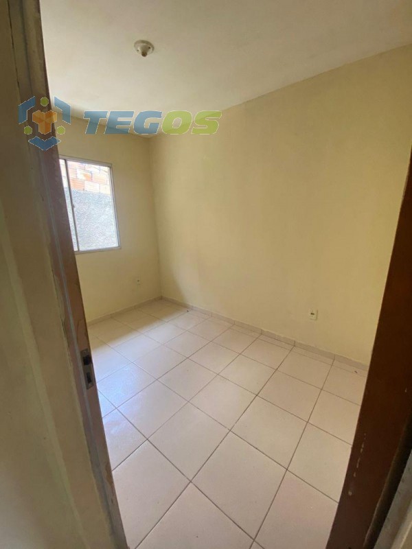 Casa à venda no bairro Veneza por R$ 138.000,00 Foto 2