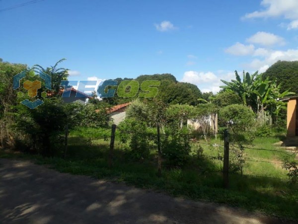 OTIMO TERRENO NA LOCALIDADE DO CATETE, NO DISTRITO DE SANTO ANTÔNIO DO LEITE Foto 3