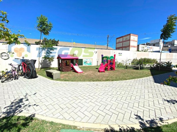 Lindo Apto 2Q/Suíte + quintal em Porto Canoa Foto 17