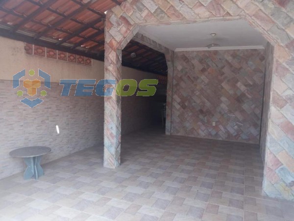 Excelente casa otima localização no bairro CONJUNTO HERINQUE SAPORI Foto 2