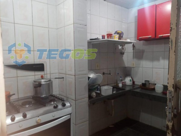 Excelente casa com comercial Foto 22