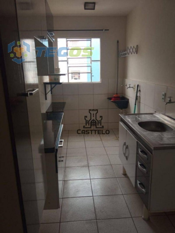 Apartamento com 2 dormitórios à venda, 50 m² por R$ 120.000,00 - Jardim Strass - Londrina/PR Foto 7