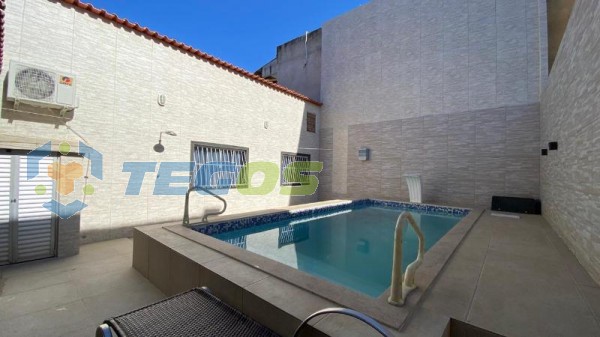 VENDO CASA LINEAR COM 3 QTOS, STE, PISCINA E CHURRASQUEIRA Foto 4