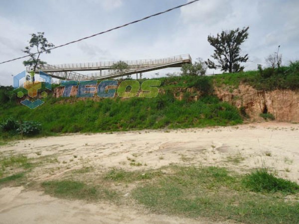 Terreno / Área localizado em Jardim Colonial. 0 quartos, 0 banheiros e 0 vagas. Foto 2