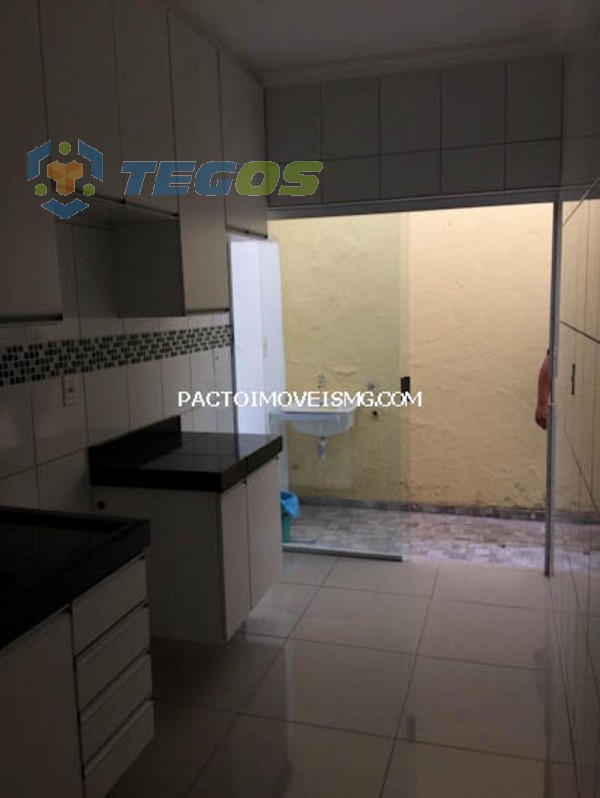 Apartamento com área privativa localizado em Céu Azul. 2 quartos, 1 banheiros e 1 vagas. Foto 9