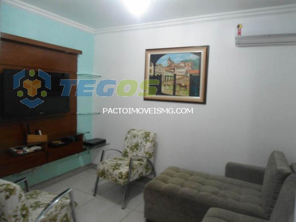 Casa localizado em Conjunto Água Branca. 3 quartos (1 suítes), 1 banheiros e 3 vagas. Foto 1