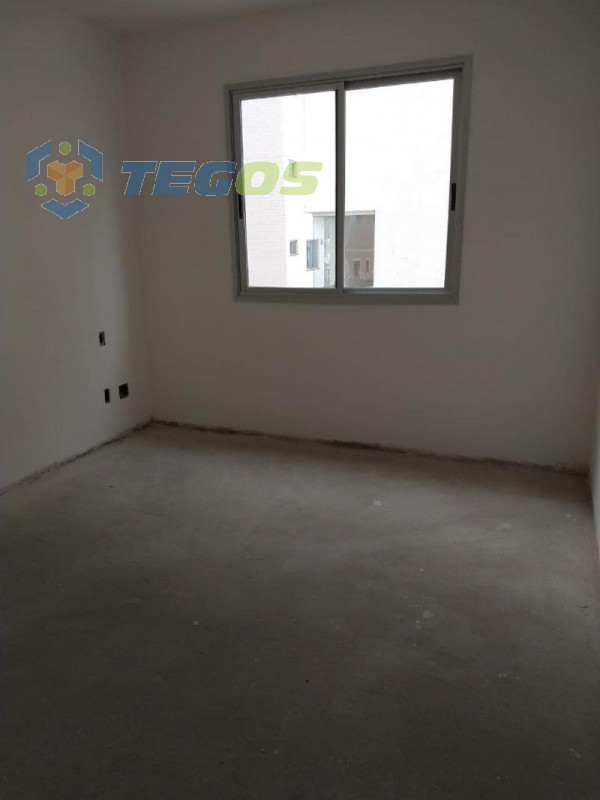 Apartamento com 99m2 03 quartos,02 Banho social, elevador e 5 vagas. Foto 14