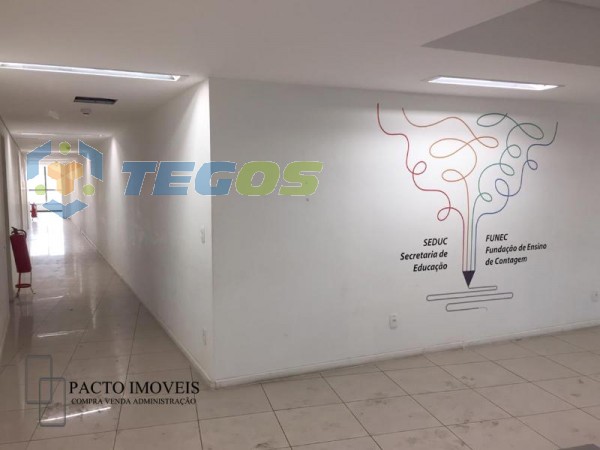 Excelente conjunto de salas comerciais medindo 680m2 cada andar Foto 12