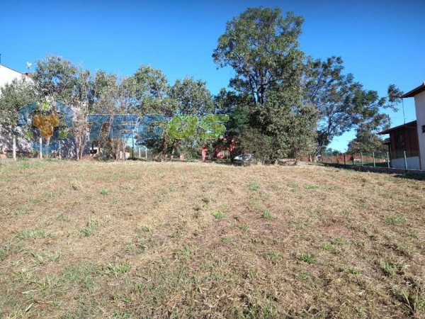 LOTE COM 1.000M2 Foto 13