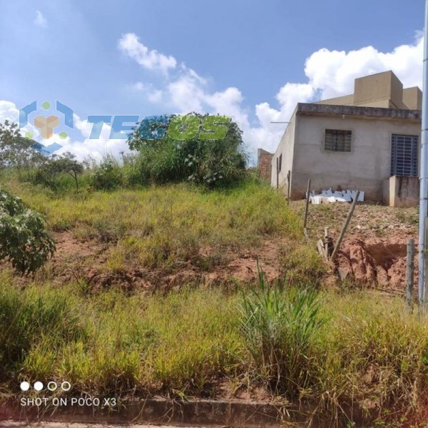 LOTE COM 280m2 Foto 2