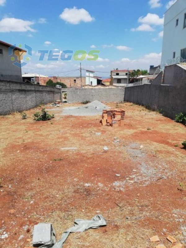 LOTE COM 426m2 Foto 2