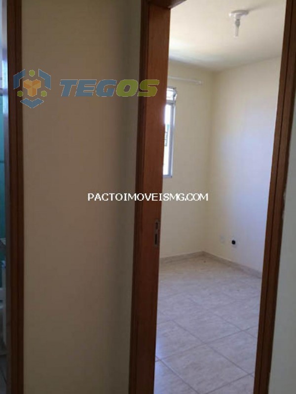 Apartamento localizado em Alvorada. 2 quartos, 1 banheiros e 1 vagas. Foto 4