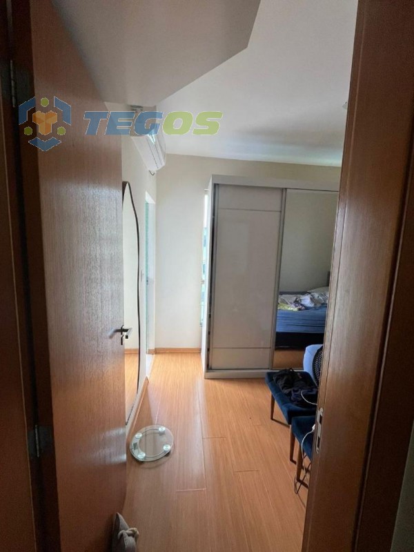 APARTAMENTO 03 QUARTOS SENDO UM SUÍTE COM SACADA Foto 12