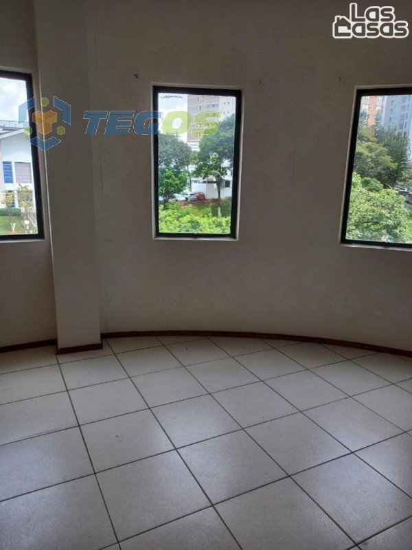 SALA COMERCIAL COM 30m² Foto 3