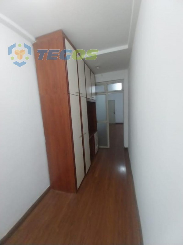 APARTAMENTO INTEIRAMENTE MOBILIADO Foto 4