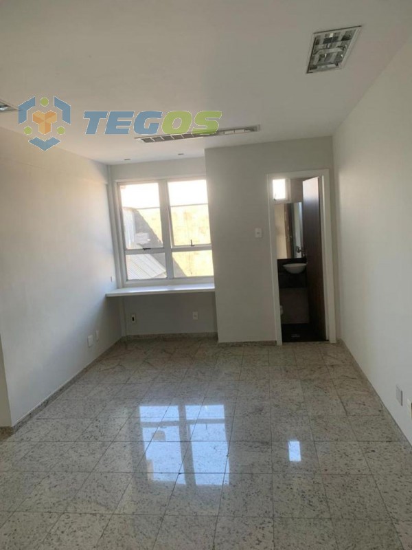 Sala comercial 30m² disponível para locação Av. Raja Gabaglia, Estoril Foto 2