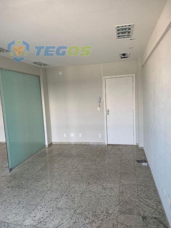 Sala comercial 30m² disponível para locação Av. Raja Gabaglia, Estoril Foto 6