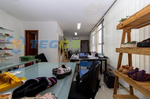 Excelente sobreloja com 180m² no bairro São Pedro Foto 11