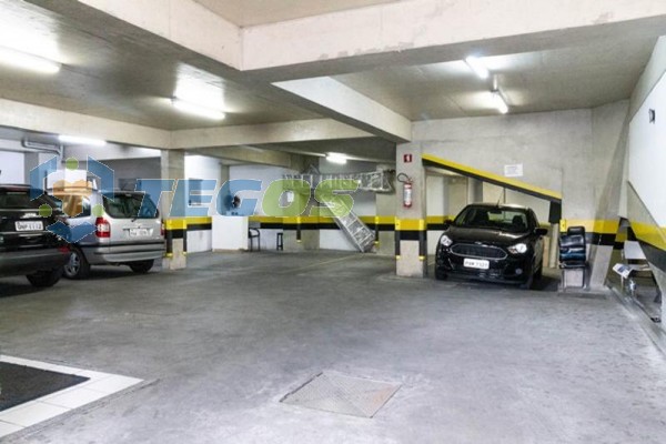 Loja localizado em Lourdes com área útil 1240.00 m². Foto 12