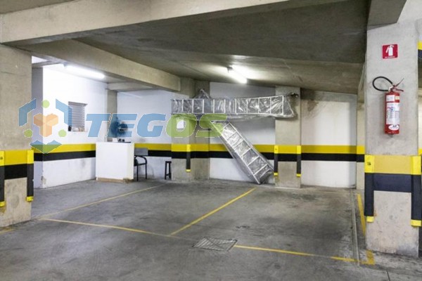 Loja localizado em Lourdes com área útil 1240.00 m². Foto 13