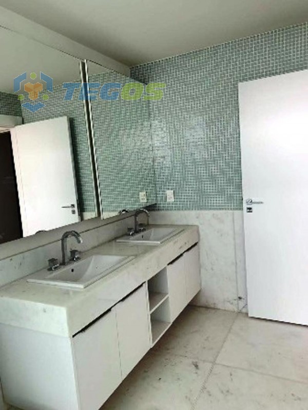 Apartamento com área privativa localizado em Anchieta. 4 quartos (2 suítes), 4 banheiros e 4 vagas. Foto 6