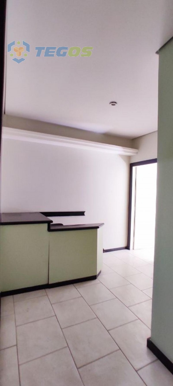 Sala localizado em Santo Agostinho com área útil 35.00 m². Foto 6