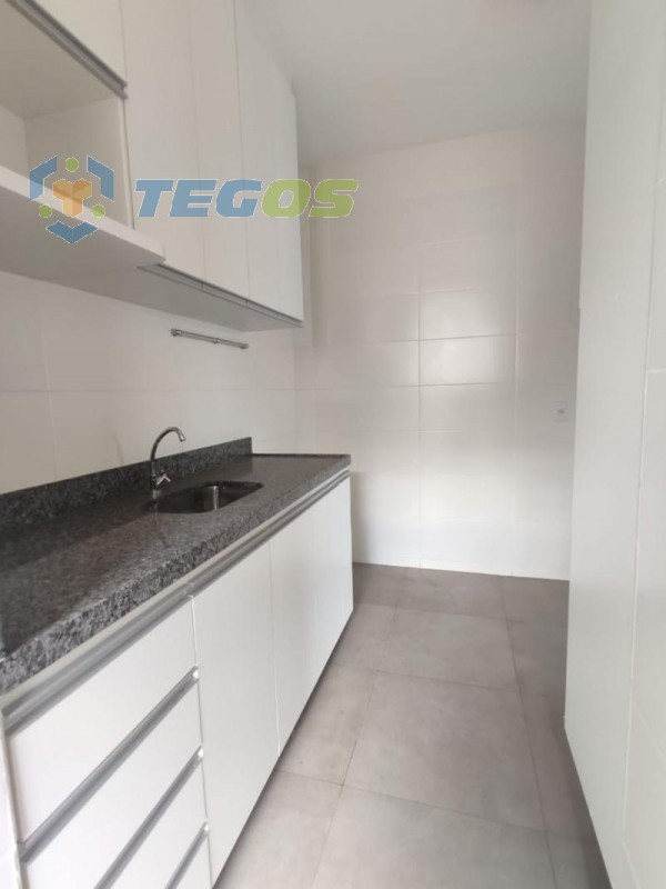 Apartamento localizado em Padre Eustáquio. 3 quartos (1 suítes), 2 banheiros e 2 vagas. Foto 4