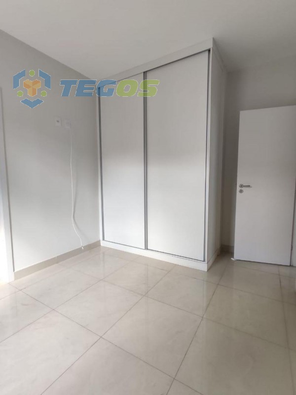 Apartamento localizado em Padre Eustáquio. 3 quartos (1 suítes), 2 banheiros e 2 vagas. Foto 5