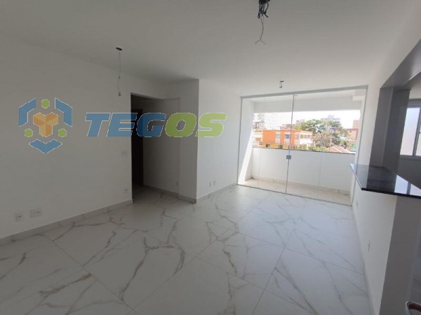 Apartamento localizado em Santa Efigênia. 3 quartos (1 suítes), 2 banheiros e 2 vagas. Foto 1