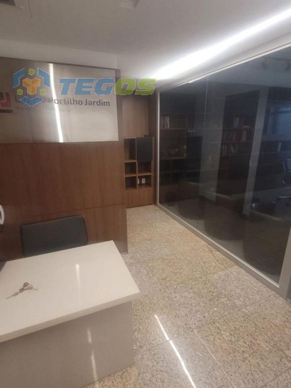 Sala localizado em Funcionários com área útil 40.45 m². Foto 7