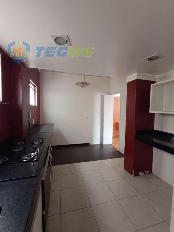 Apartamento localizado em Lourdes. 3 quartos (1 suítes), 3 banheiros e 1 vagas. Foto 5