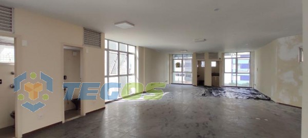 Conjunto de Salas localizado em Lourdes com área útil 106.00 m². Foto 3