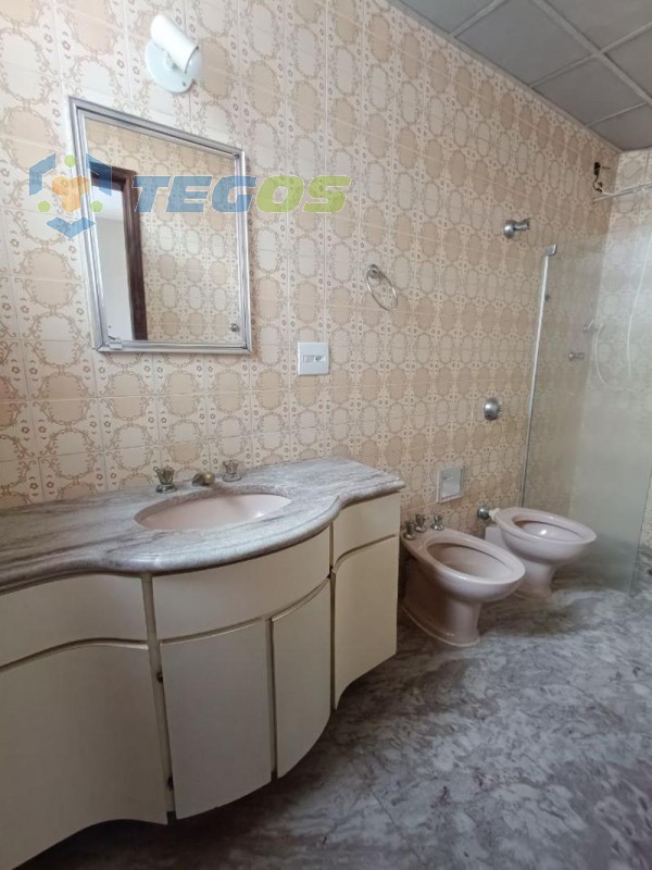 Apartamento localizado em Santo Antônio. 4 quartos (1 suítes), 3 banheiros e 2 vagas. Foto 14