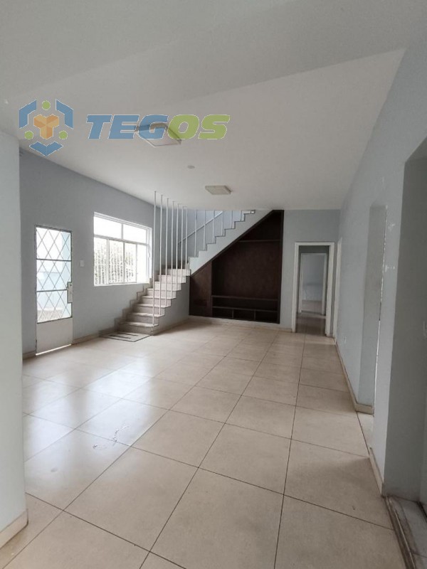 Casa comercial localizado em Cidade Jardim com área total 341.00 m². Foto 1