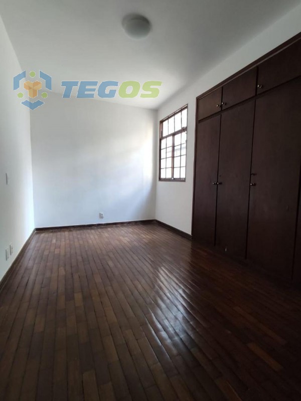 Apartamento localizado em Coração De Jesus. 3 quartos (1 suítes), 2 banheiros e 2 vagas. Foto 6